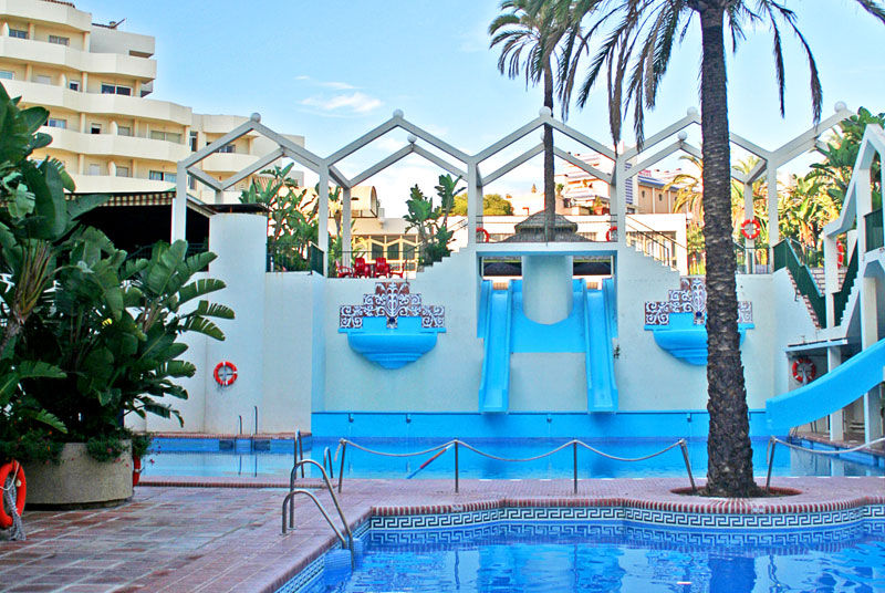 Clc Benal Beach Aparthotel Benalmadena Luaran gambar