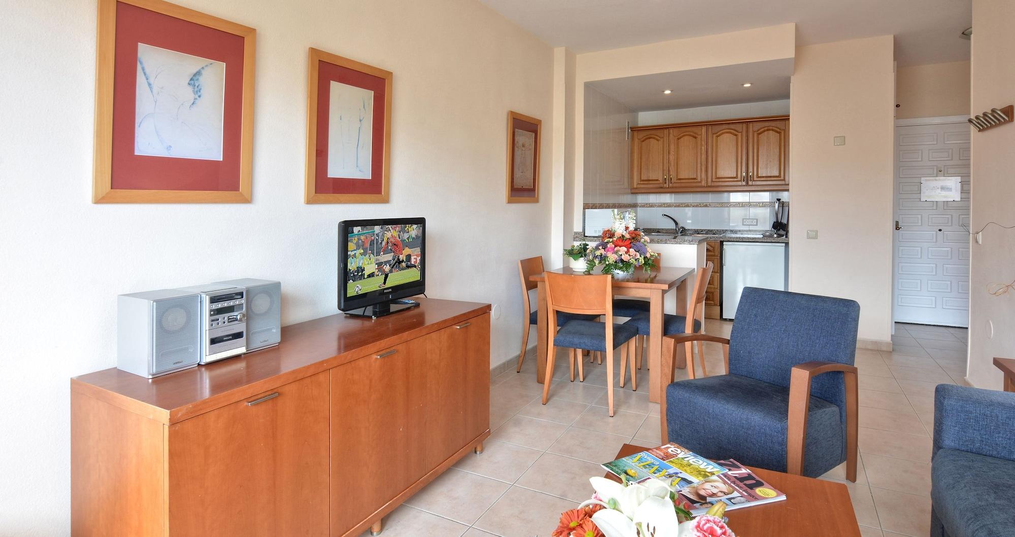 Clc Benal Beach Aparthotel Benalmadena Luaran gambar
