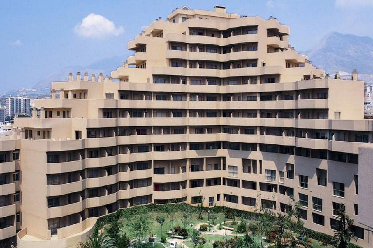 Clc Benal Beach Aparthotel Benalmadena Luaran gambar