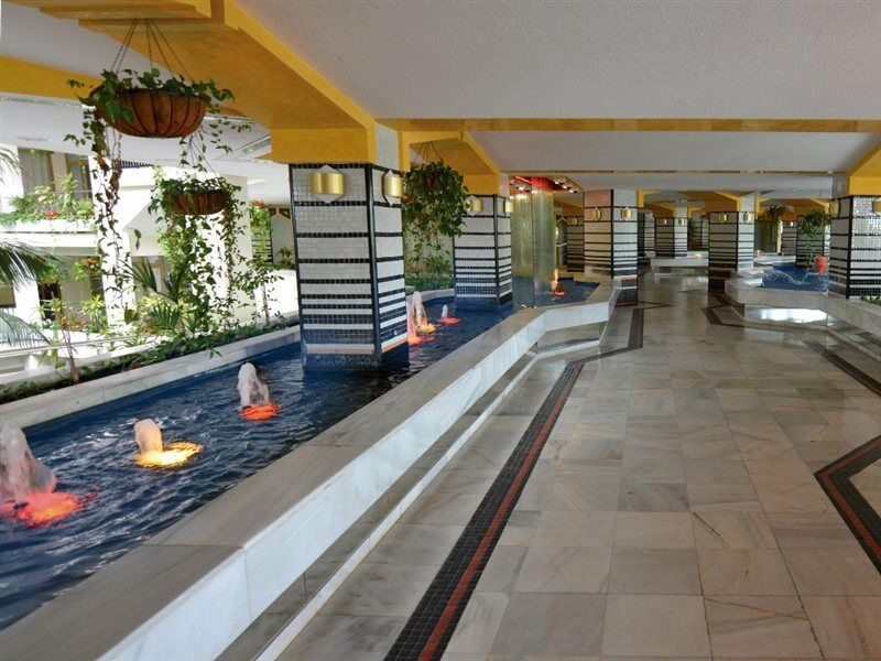 Clc Benal Beach Aparthotel Benalmadena Luaran gambar